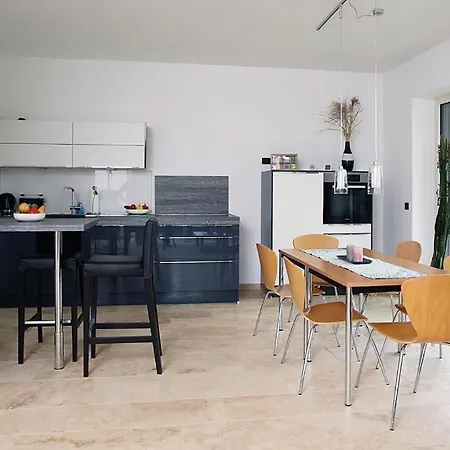 Luxus Zwischen Und Cospudener Апартаменты